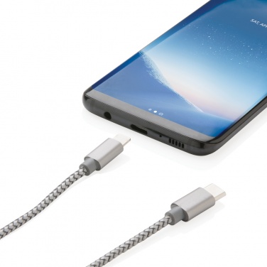 Logotrade werbemittel das Foto: 3-in-1 umwobenes Kabel