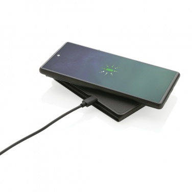 Logotrade Werbegeschenke das Foto: Artic magnetischer 10W Wireless Charging Smartphonehalter