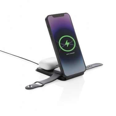 Logotrade Werbeartikel das Foto: Swiss Peak 15W 3-in-1 magnetischer Wireles Charger aus rPU