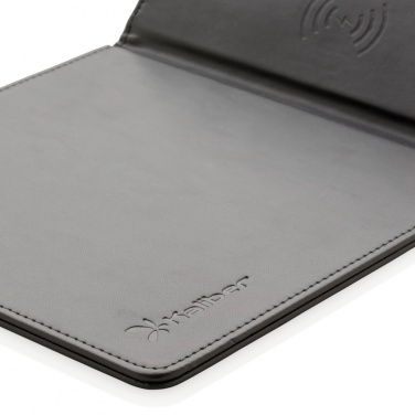 Logotrade werbemittel das Foto: Mousepad mit Wireless-5W-Charging Funktion