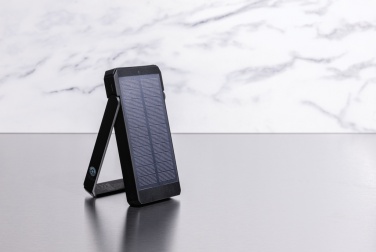 : Skywave 10000mAh Solarpowerbank aus RCS recycelt. Kunststoff