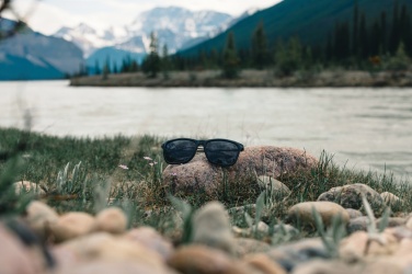 Logotrade werbemittel das Foto: Swiss Peak polarisierte Sonnenbrille aus RCS Kunststoff