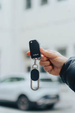 Logotrade Geschäftsgeschenke das Foto: Schlüsselanhänger Keyfinder mit weltweiter Ortung und USB-C