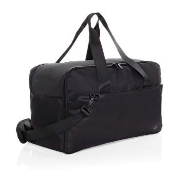 Logotrade Firmengeschenke das Foto: Schweizer Peak Aware™ RPET 15,6" Laptop-Wochenendtasche