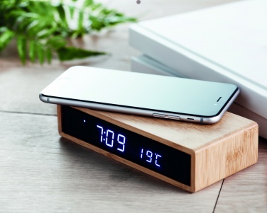 Logo trade business gift photo of: Wireless charger in bamboo 5W