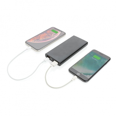 Logotrade meene foto: Alumiiniumist 18 W 10 000 mAh PD Powerbank