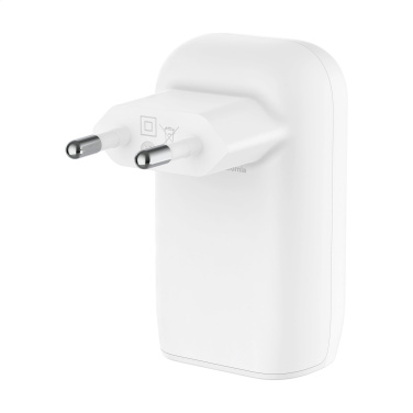 Logotrade reklaamkingid pilt: Belkin BoostCharge 3-pordiline seinalaadija