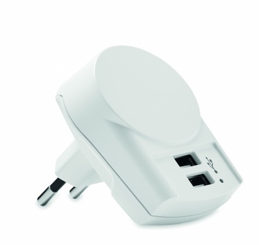 Logotrade mainostuote tuotekuva: Matka-adapteri USB-laturi 12W