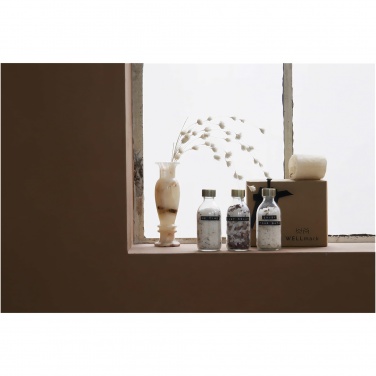 Logotrade kampanjprodukter bild: Wellmark Just Relax 3-delad presentförpackning med badsalt, 200 ml