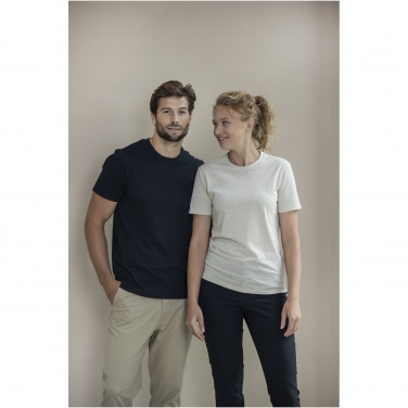 Logotrade presentreklam bild: Avalite  kortärmad unisex T-shirt av Aware™-återvunnet material