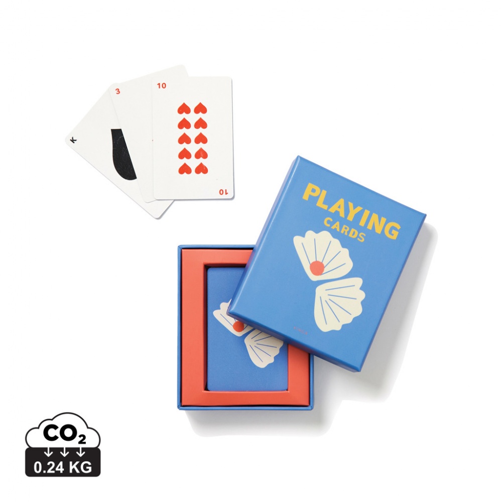 : VINGA Playing cards coffee table edt.