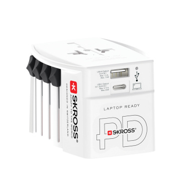 Logotrade presentreklam bild: SKROSS World Travel Adapter MUV 65W PD med USB C-kabel