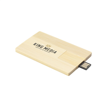 Logotrade profilprodukter bild: Kreditkort USB Bamboo 64 GB