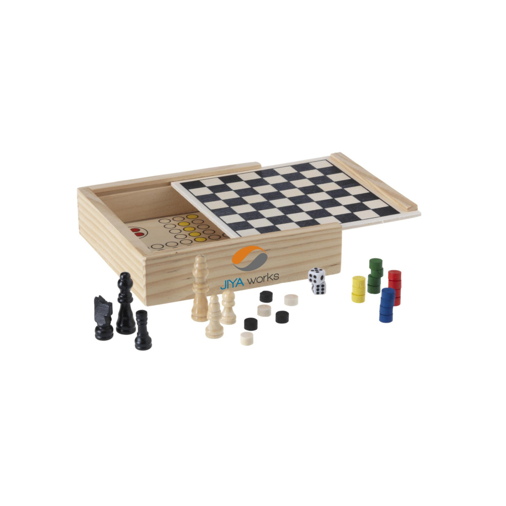 Logotrade reklamprodukter bild: WoodGame 5-i-1 spelset